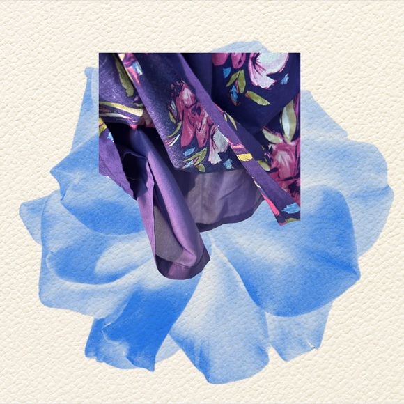 PRE LOVED LORI M DRESS - Picture 8 of 9